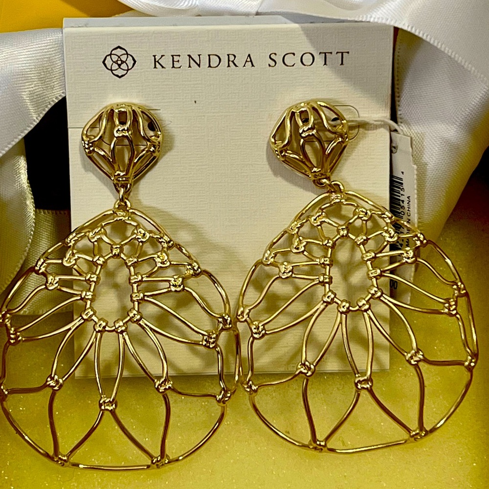 NWT Rare & Retired Kendra Scott Hallie Statement Earrings Yellow Gold SOLD OUT! - Picture 5 of 9